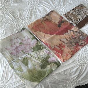 Floral Silk Scarves Set NEW